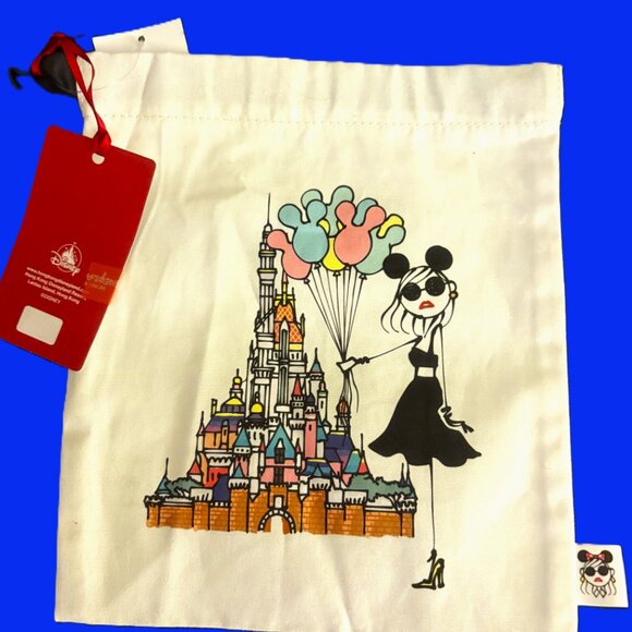 Disney Hong Kong drawstring bags (2) Front and Back Designs NWT Collectible - Picture 10 of 12